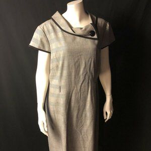 Arthur S. Levine Tahari Black & White Size 16